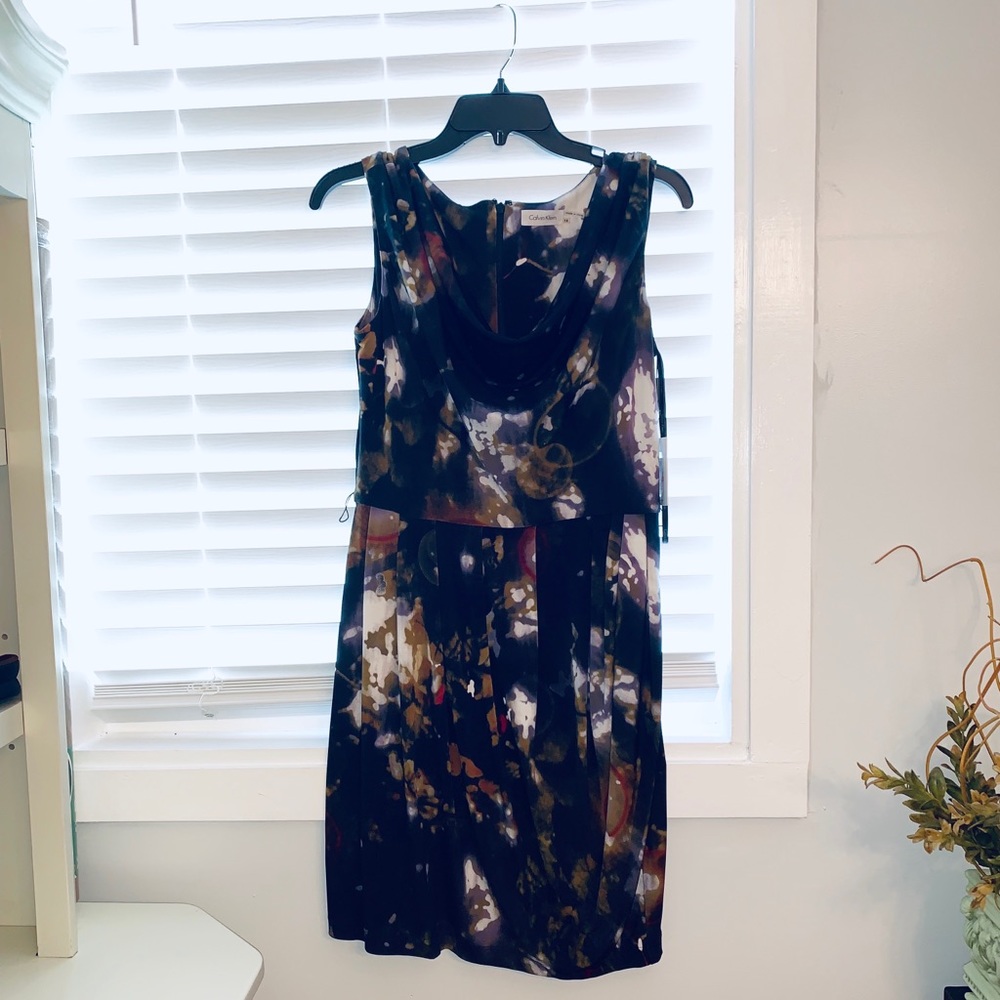 $100 CALVIN KLEIN NWT DRESS FLORAL SIZE 10